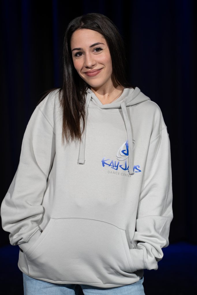 Rania, Lehrerin für Zwerge und Hip-Hop ab 3 Jahren im Tanzstudio in München.